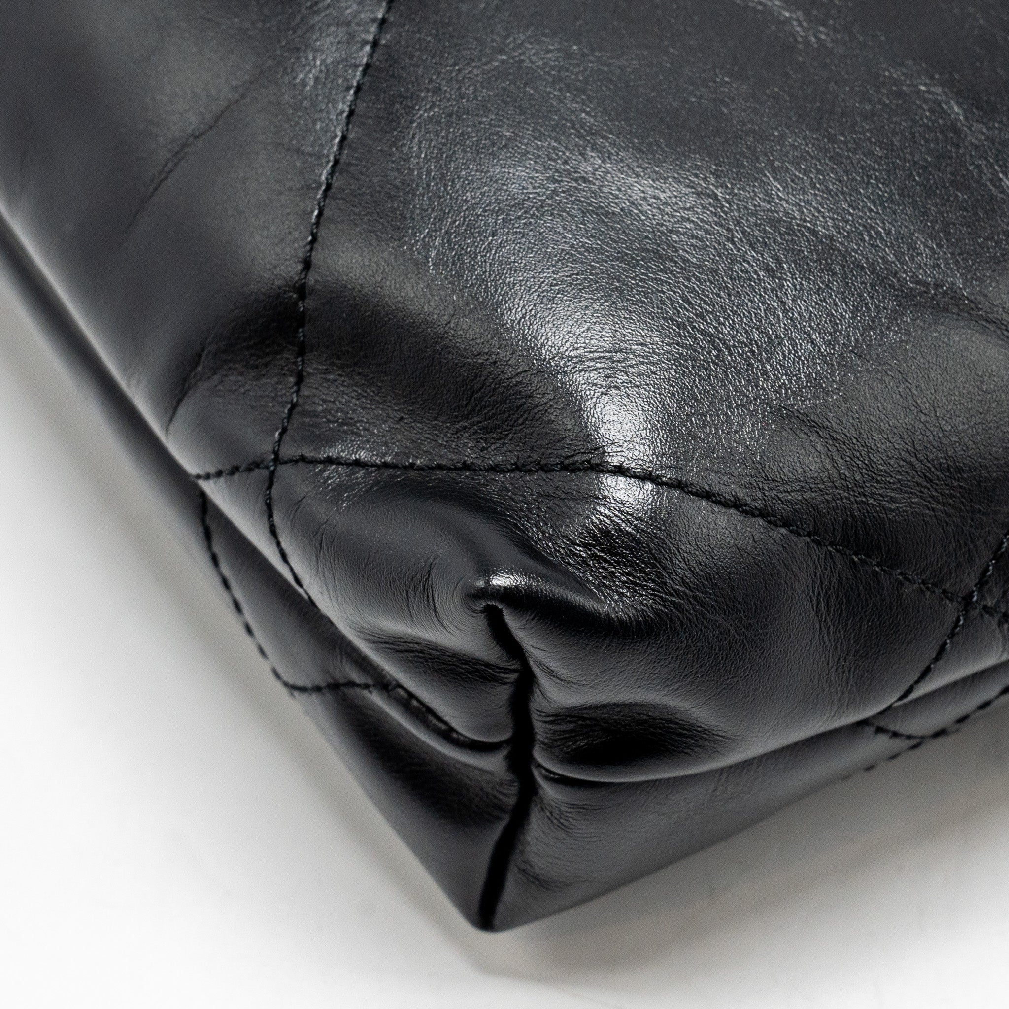 Chanel Mini 22 Bag Shiny Calfskin BLACK  (Microchip)