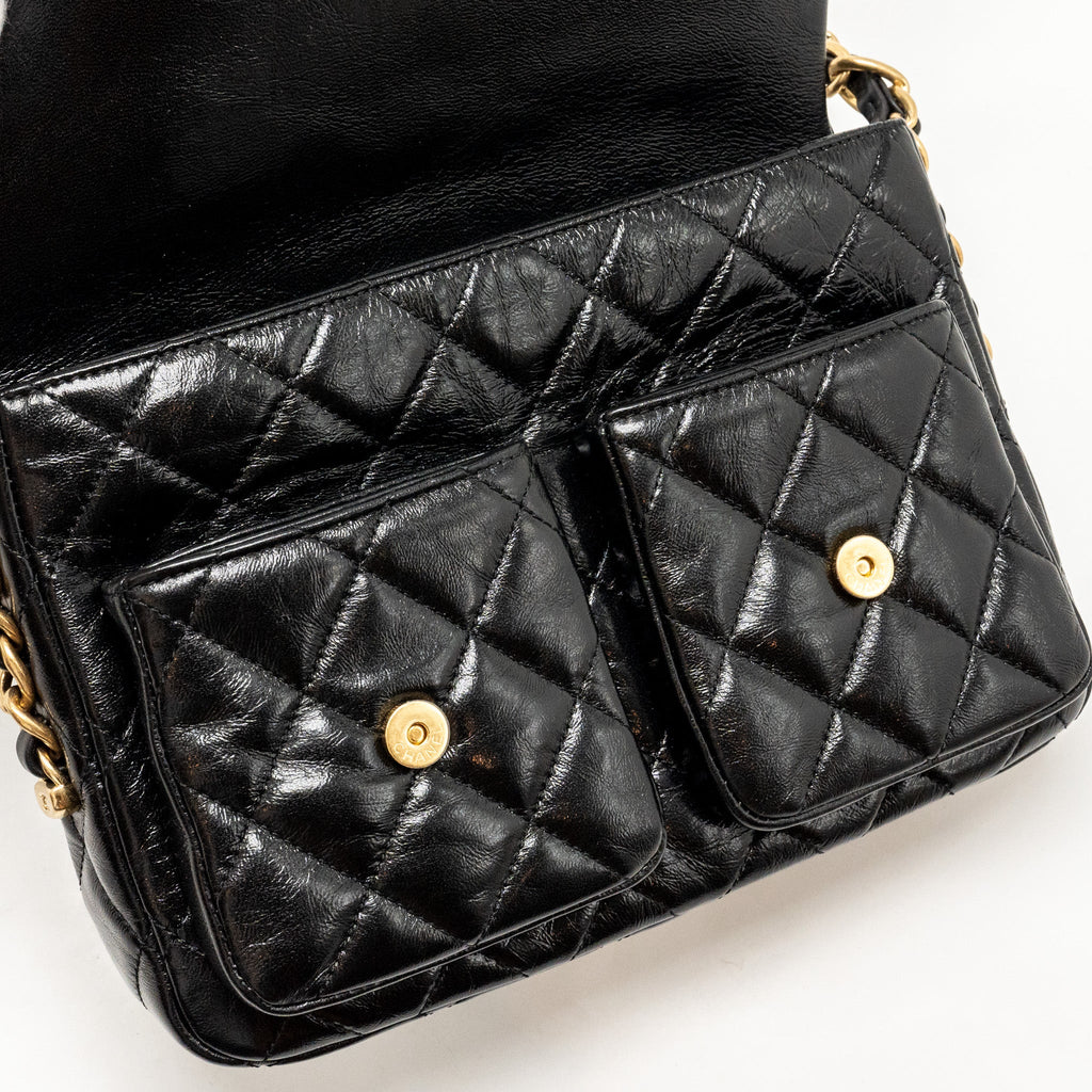 Chanel Double pocket top handle messanger bag shiny calfskin black  (microchip )