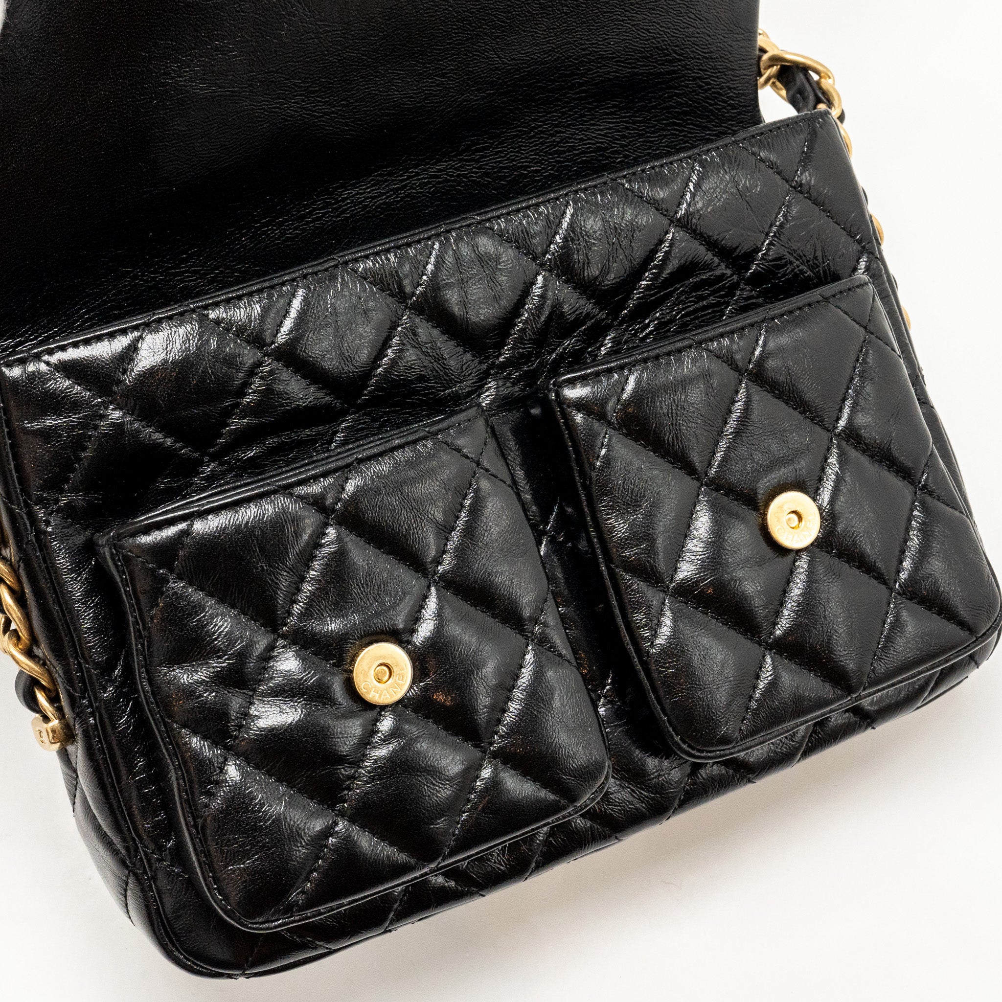 Chanel Double pocket top handle messanger bag shiny calfskin black  (microchip )