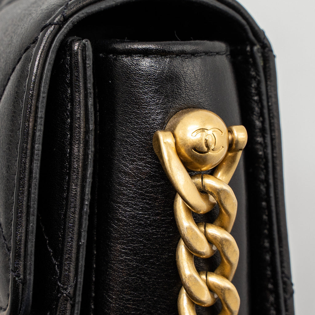 Chanel Messenger Bag Calfskin Black