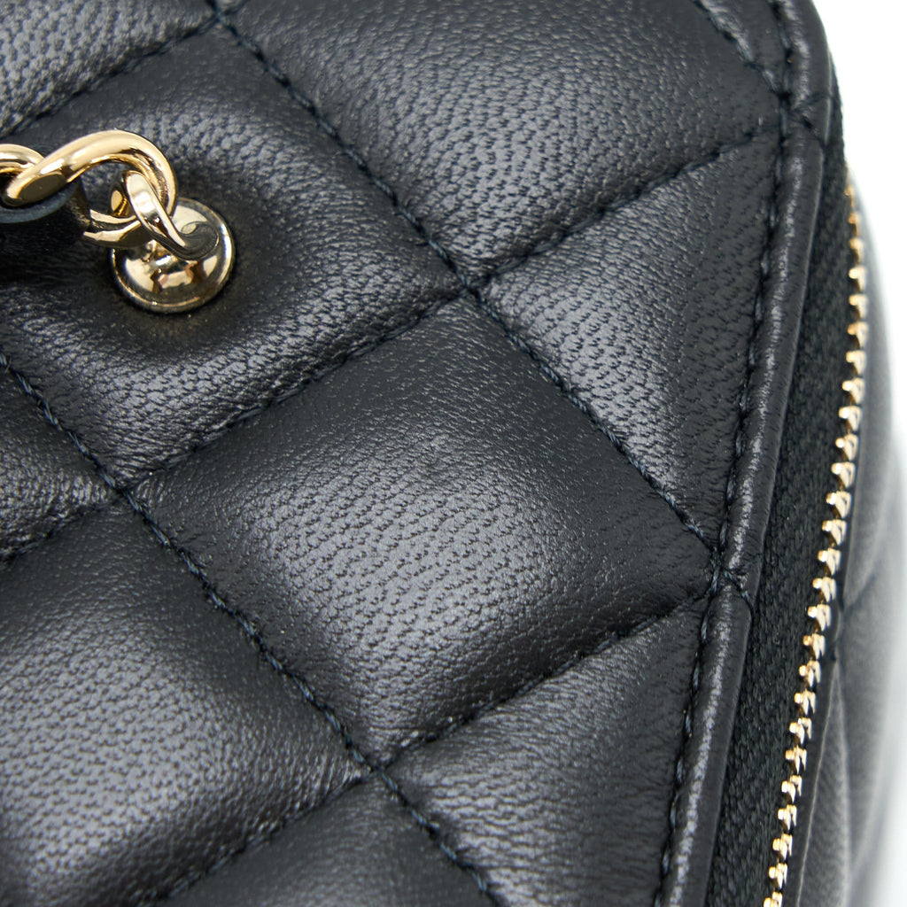 Chanel 23C Pearl Crush Long Vanity Lambskin Black L (Microchip)