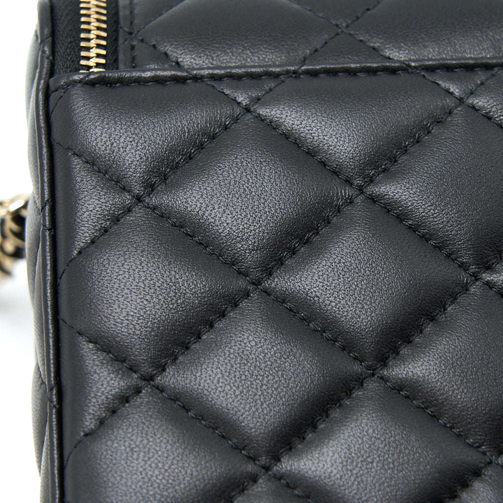 Chanel 23C Pearl Crush Long Vanity Lambskin Black L (Microchip)