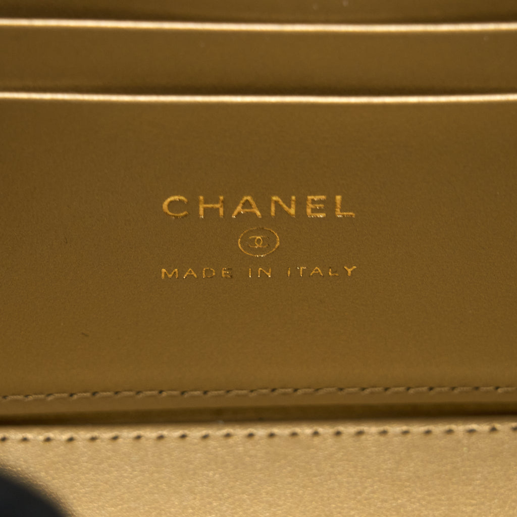 Chanel 23C Pearl Crush Long Vanity Lambskin Black L (Microchip)