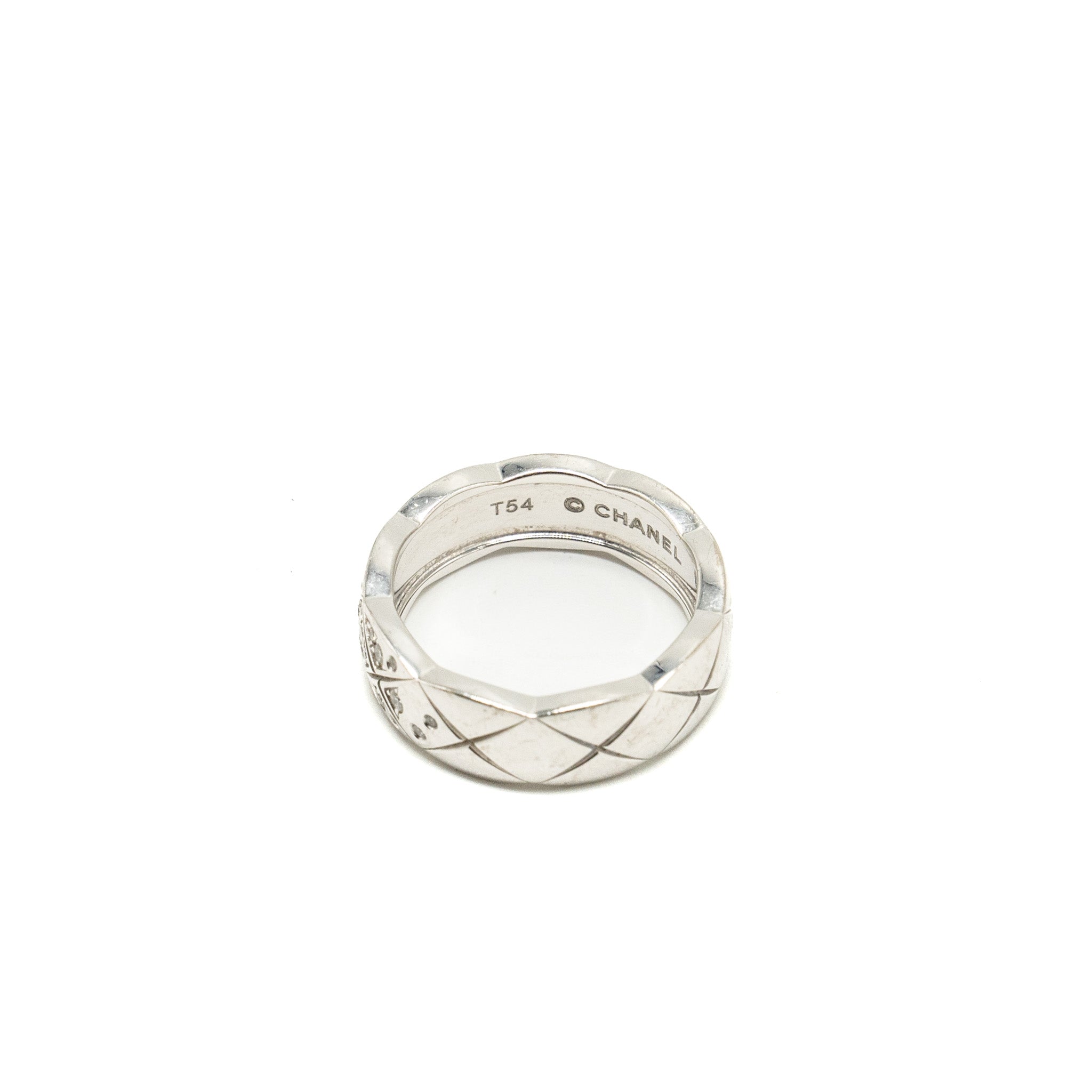 Chanel Size 54 Coco Crush Ring Small Version Quilted Motif White Gold, Diamonds