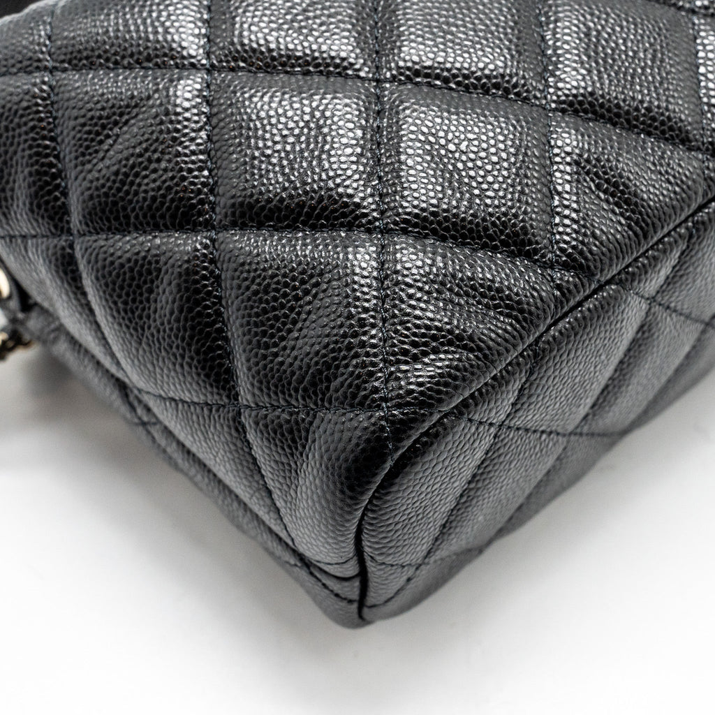 Chanel 25C Quilted Hobo Bag Caviar Black L (Microchip)