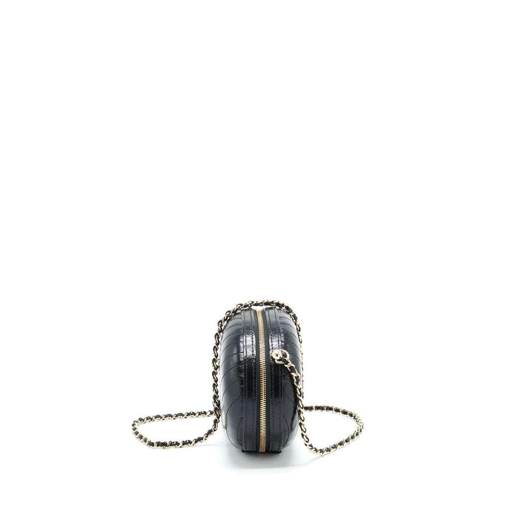 Chanel La Pausa Evening Bag Chevron Calfskin Black L