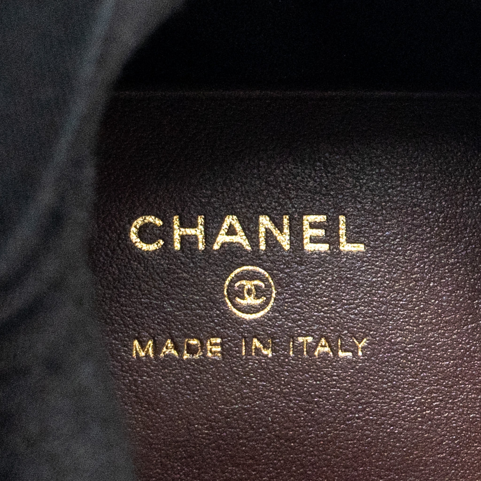 Chanel 25C Quilted Hobo Bag Caviar Black L (Microchip)