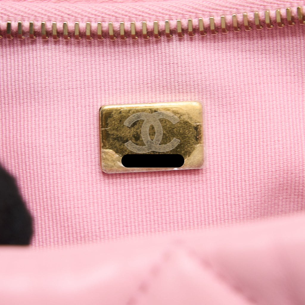 Chanel 22K Hobo Bag Logo Chain Lambskin Pink  (Microchip)