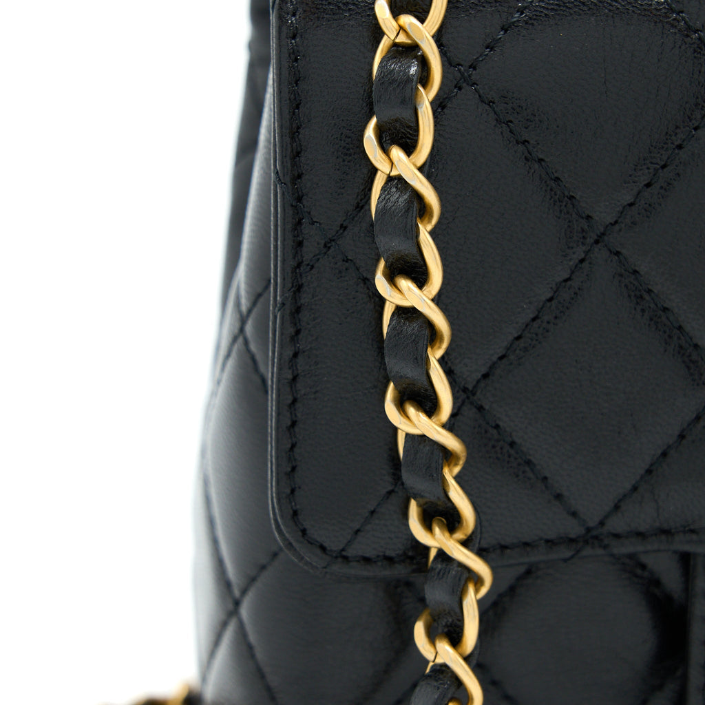 Chanel 22K Retro Classic New Square Mini Flap Bag Goatskin Black  (Microchip)