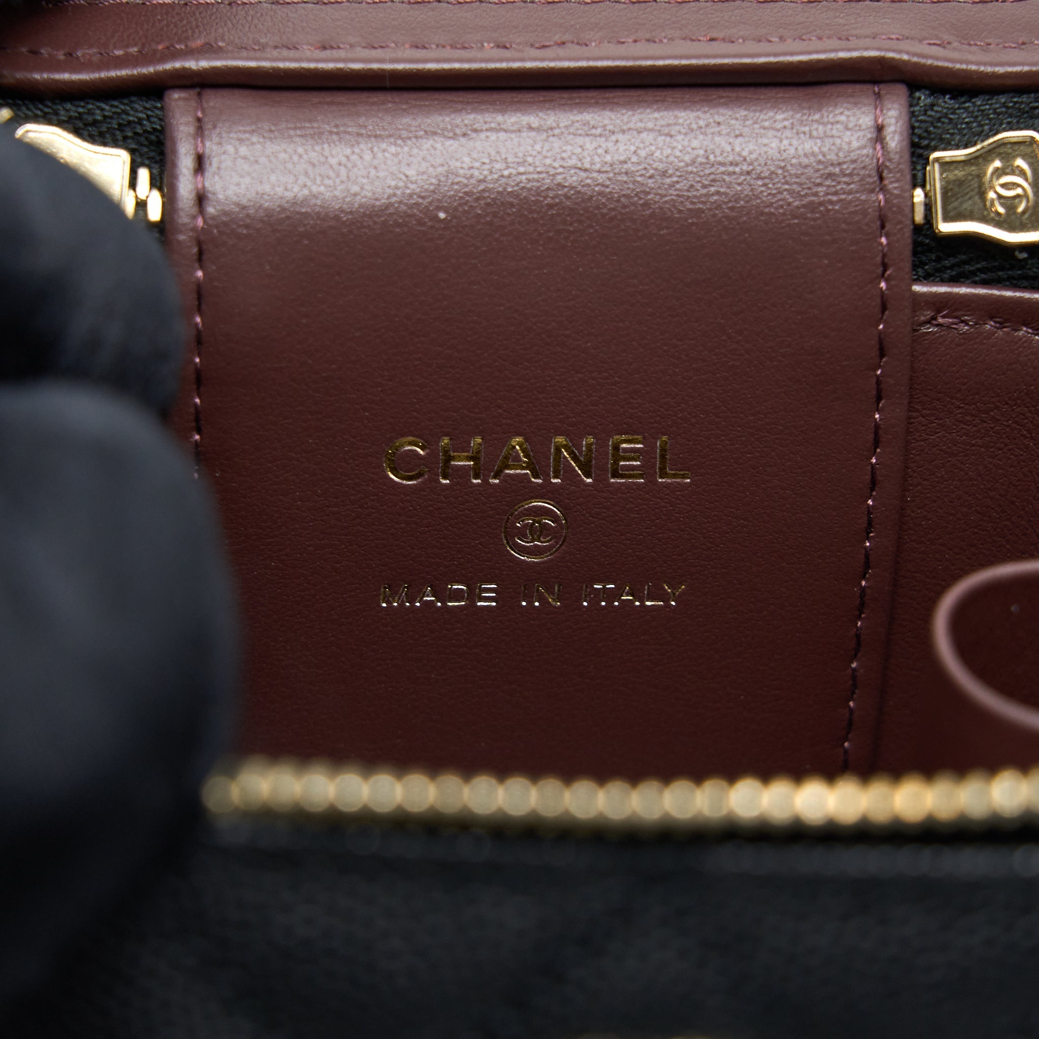 Chanel 23C Mini Vanity with Chain Caviar Black L (Microchip)