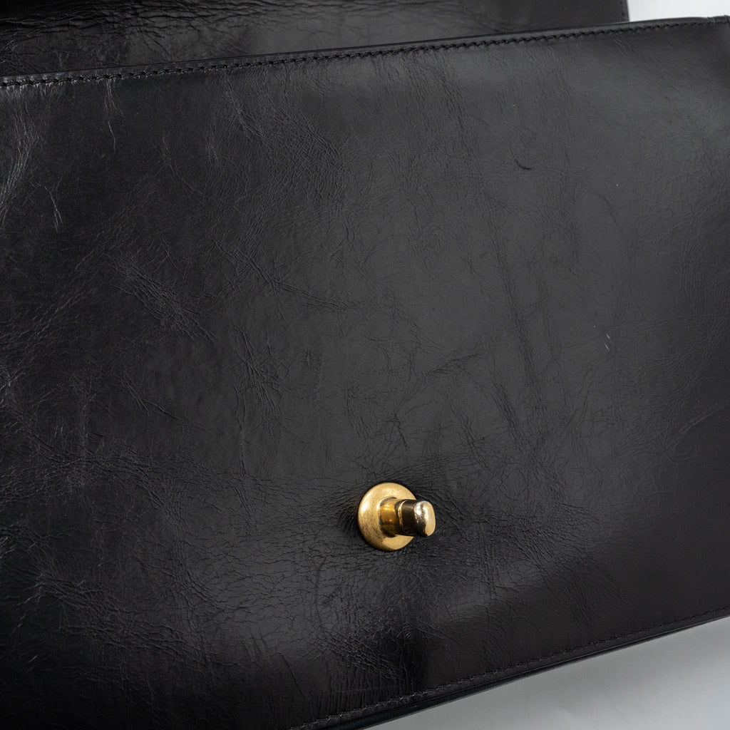 Chanel Flap Bag with chains handle calfskin black