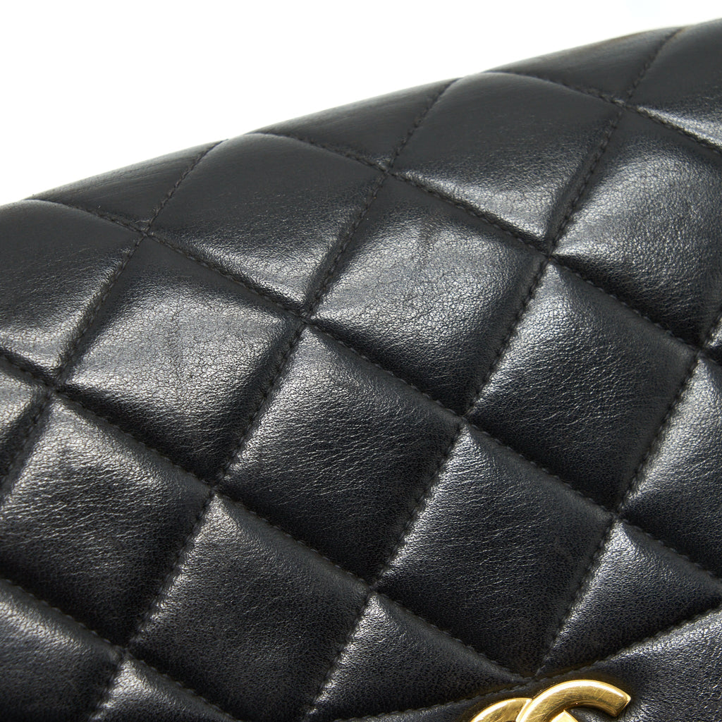 Chanel Vintage Medium Diana Flap Bag Lambskin Black