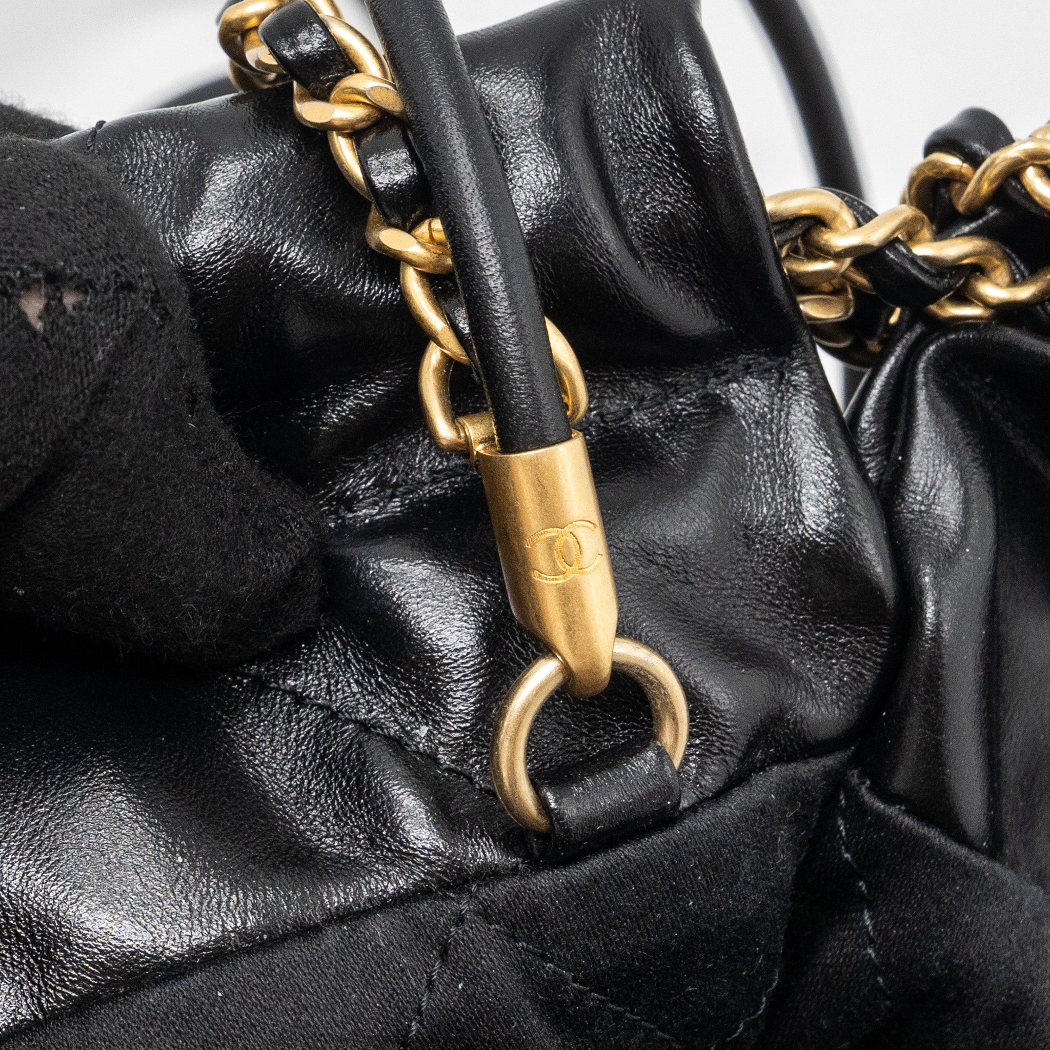 Chanel Mini 22 Bag Shiny Calfskin Black (Microchip)