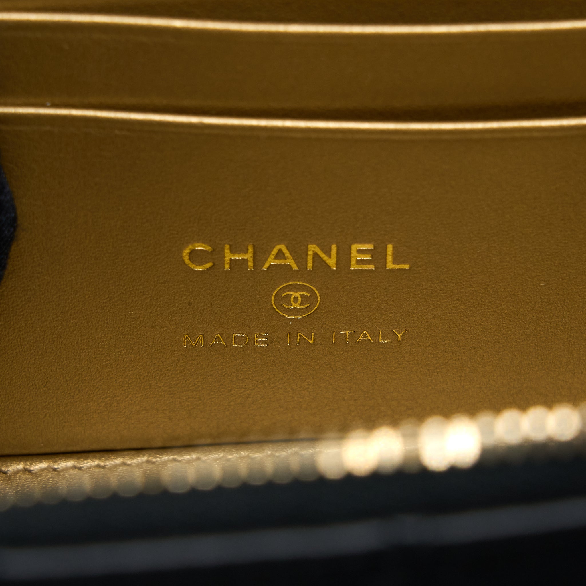 Chanel 22B Pearl Crush Long Vanity with Chain Lambskin Black  (Microchip)