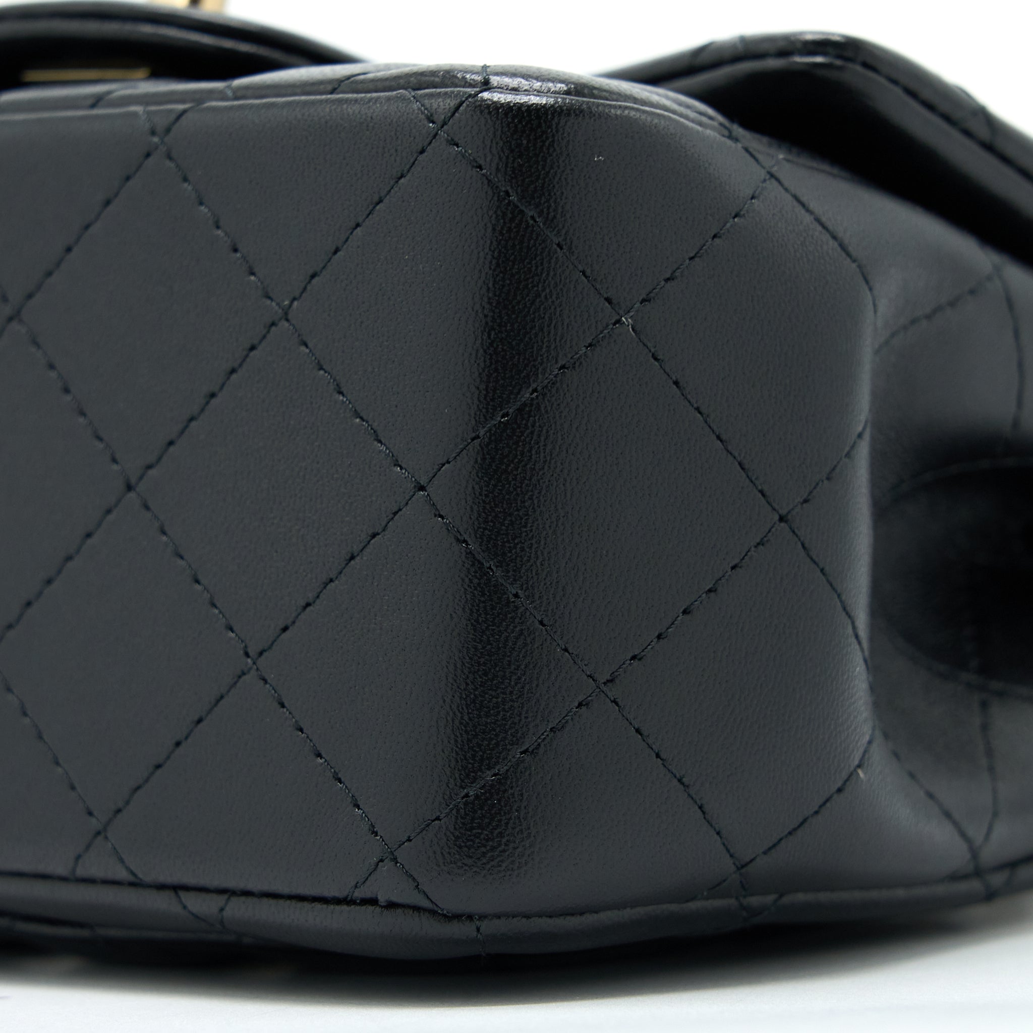 Chanel Classic Mini Square Flap Bag Lambskin Black L (Microchip)