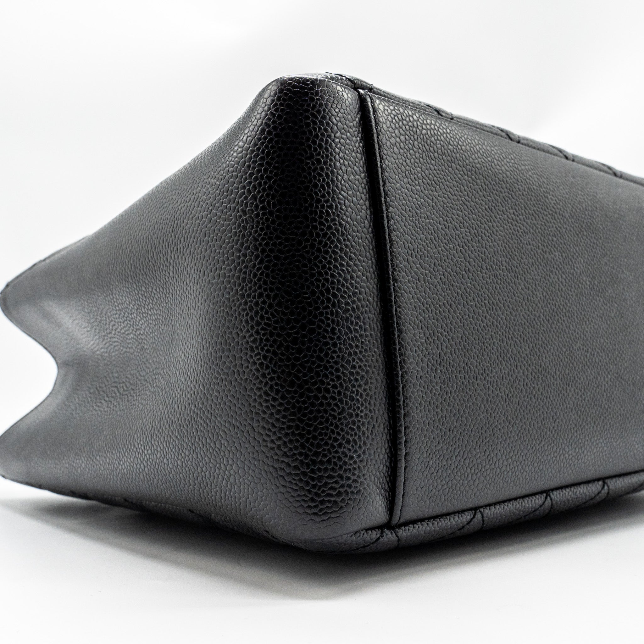 Chanel Grand Shopping Tote bag caviar black