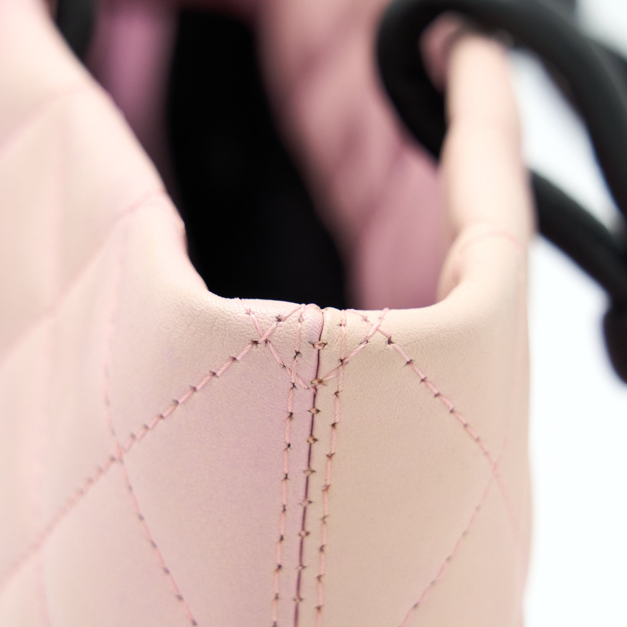 Chanel Vintage Camnon Tote Pink/Black