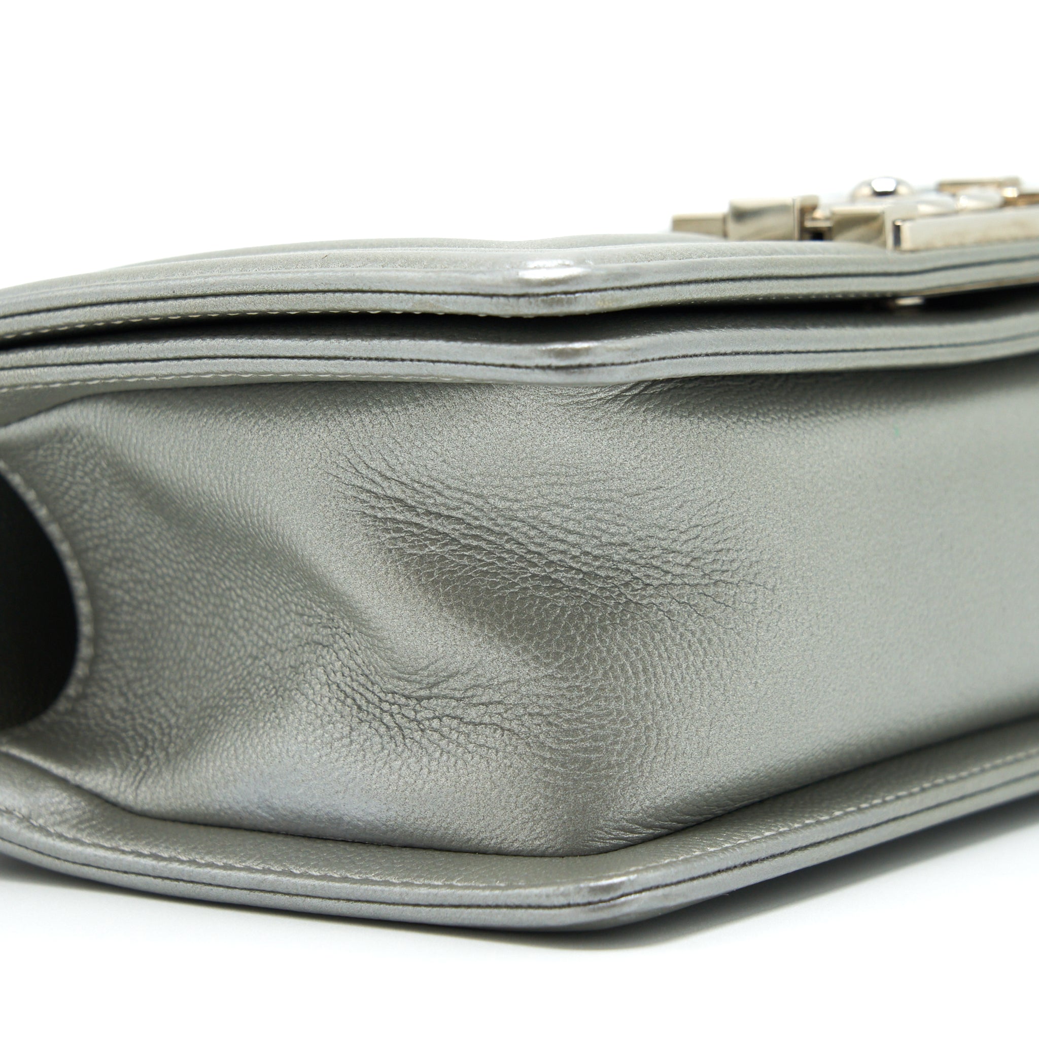 Chanel Small Boy bag Caviar Light Grey