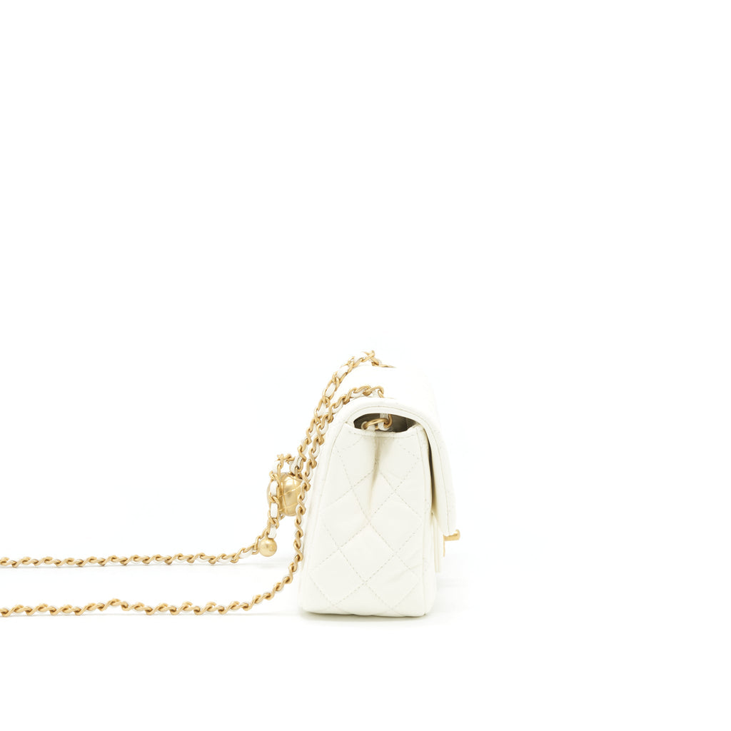 Chanel 22C Pearl Crush Mini Square Flap Bag Lambskin White