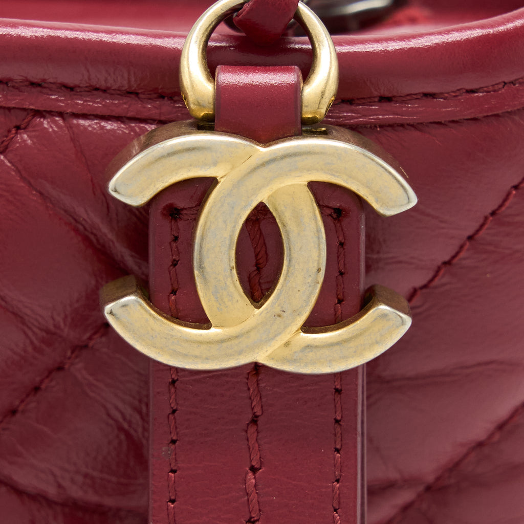 Chanel Small Gabrielle Hobo Bag Chevron Calfskin Red Multicolour Hardware