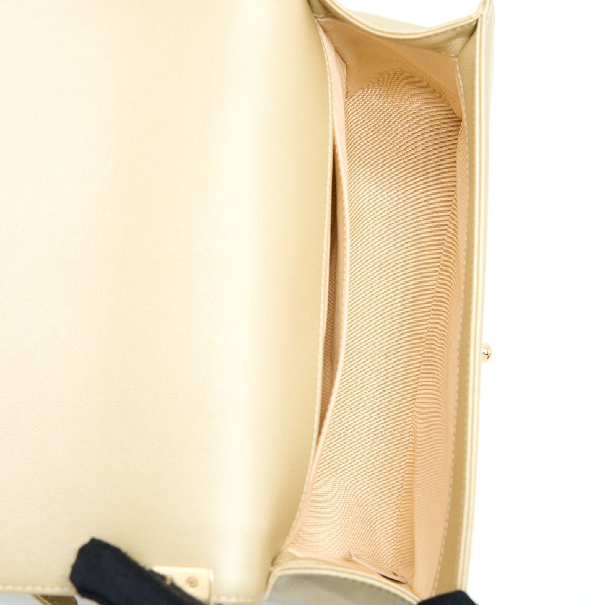 Chanel Medium Boy Caviar Gold L