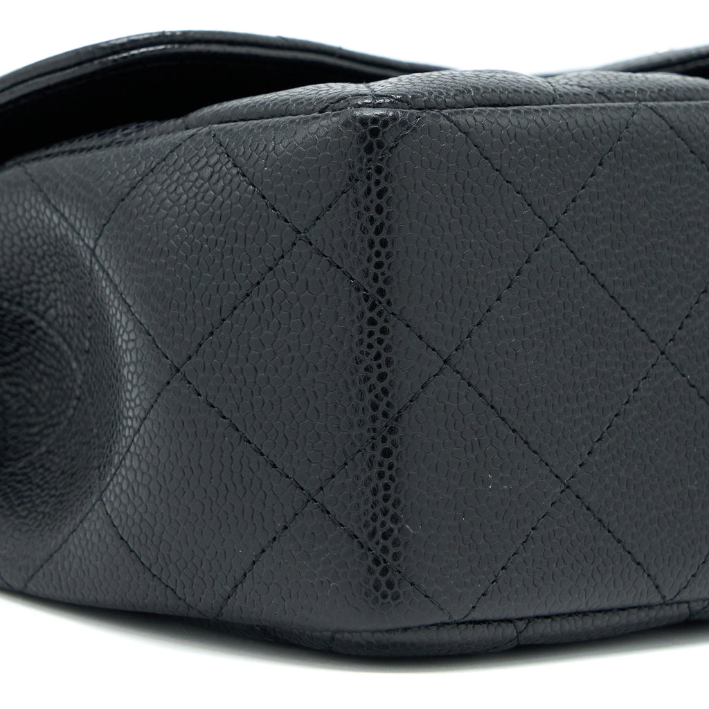 Chanel Jumbo Single Flap Bag Caviar Black