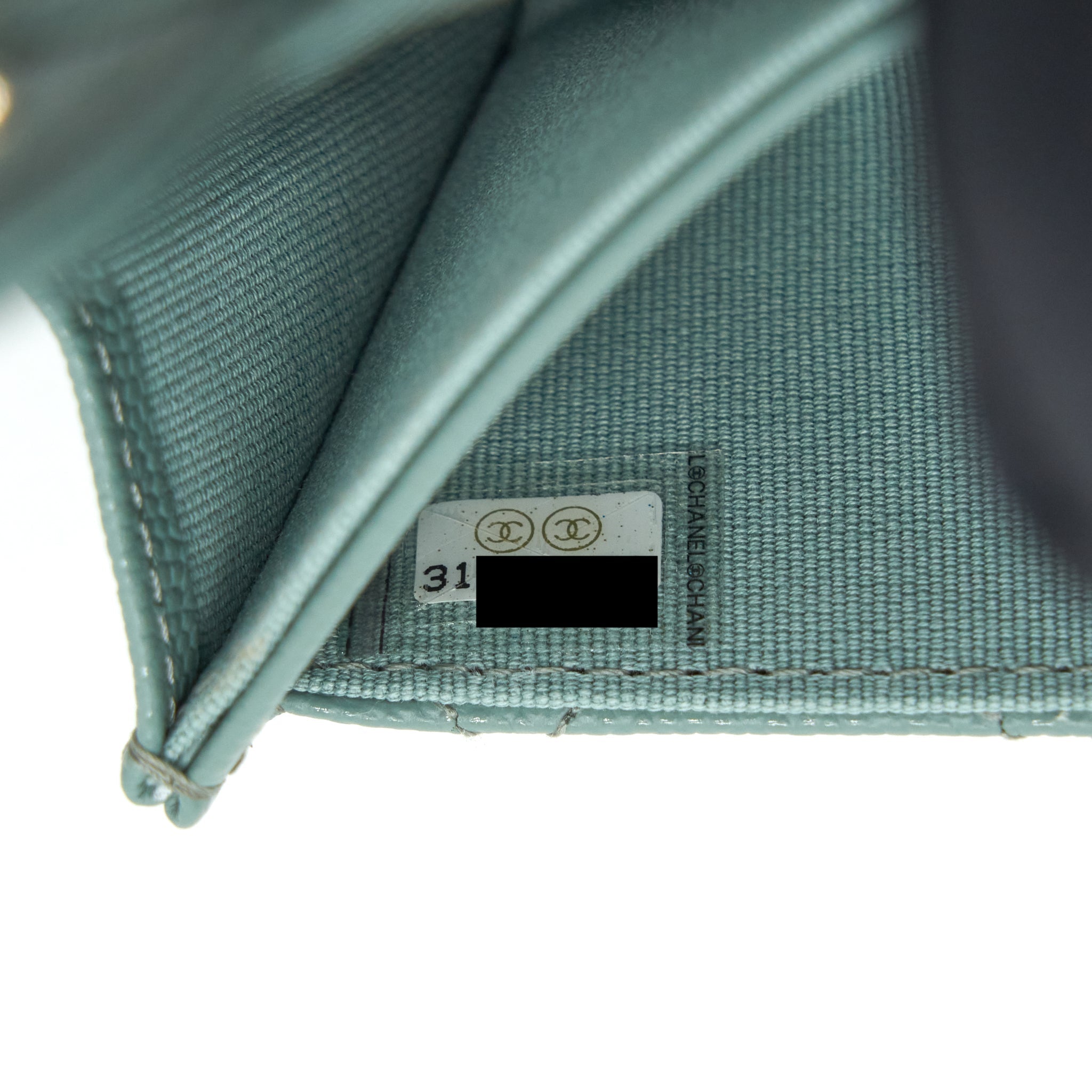 Chanel 22C Flap Card Holder Caviar NG124 Green L