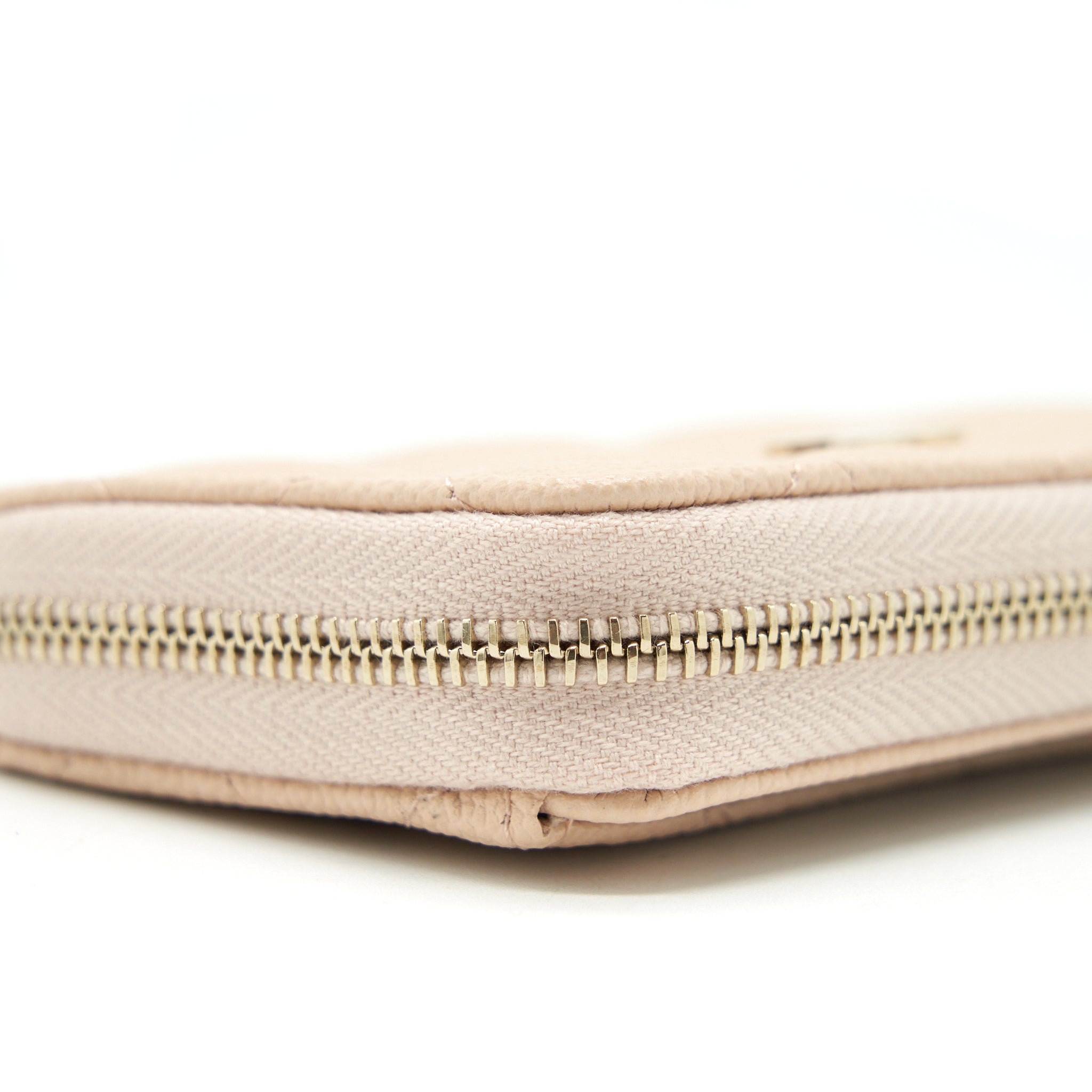 Chanel 22C Zippy Card Holder Caviar Light Beige L