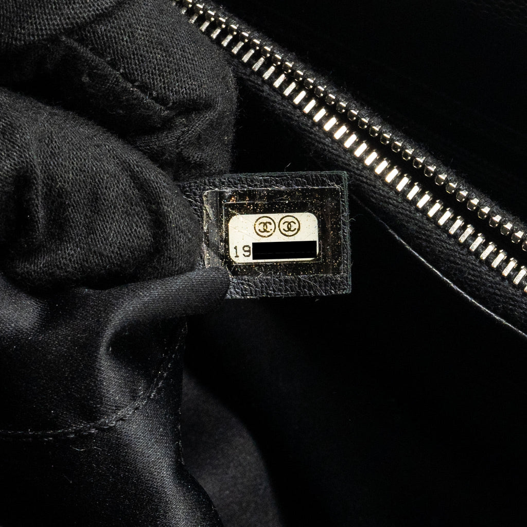 Chanel Grand Shopping Tote bag caviar black