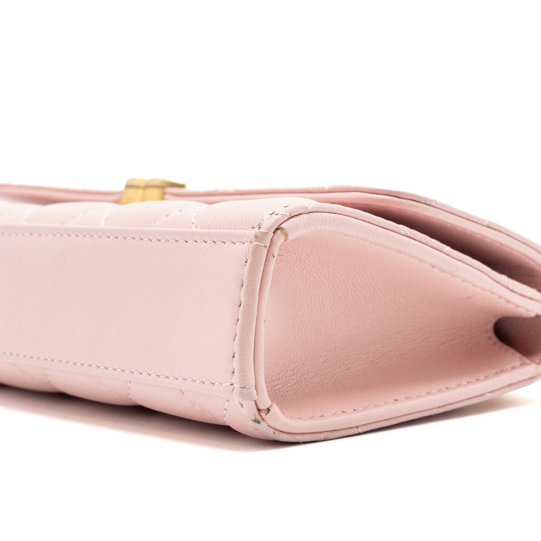 Chanel 22B Flap Bag With Enamel Top Handle Lambskin Light Pink  (Microchip)