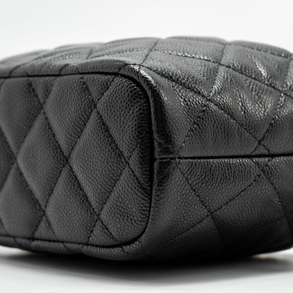Chanel 25c Quilted Hobo Bag Caviar Black  (microchip)