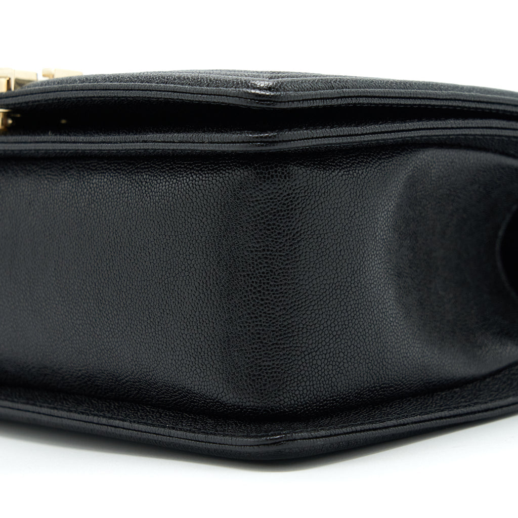 Chanel Medium Boy Chevron Caviar Black L