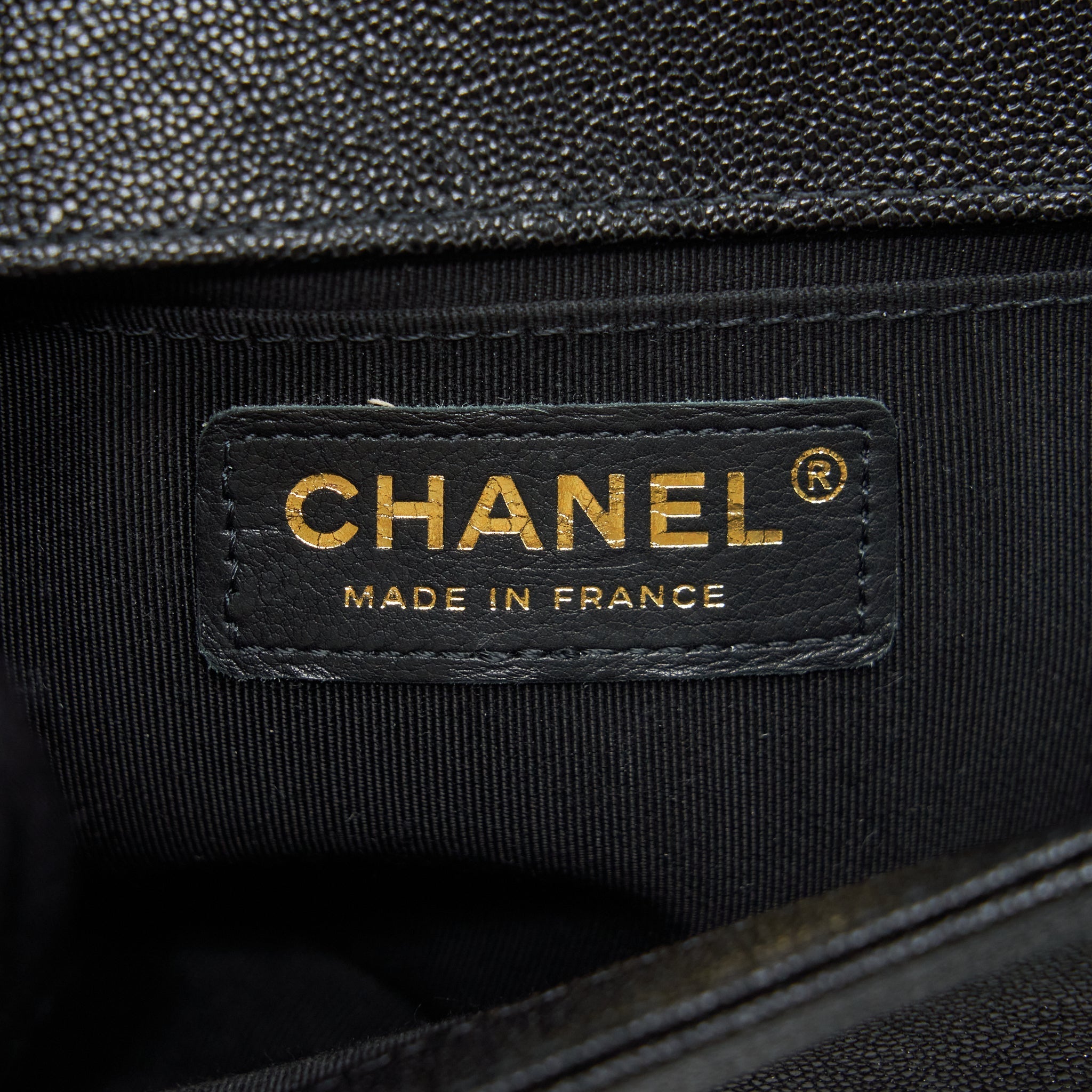 Chanel Medium Boy Chevron Caviar Black L