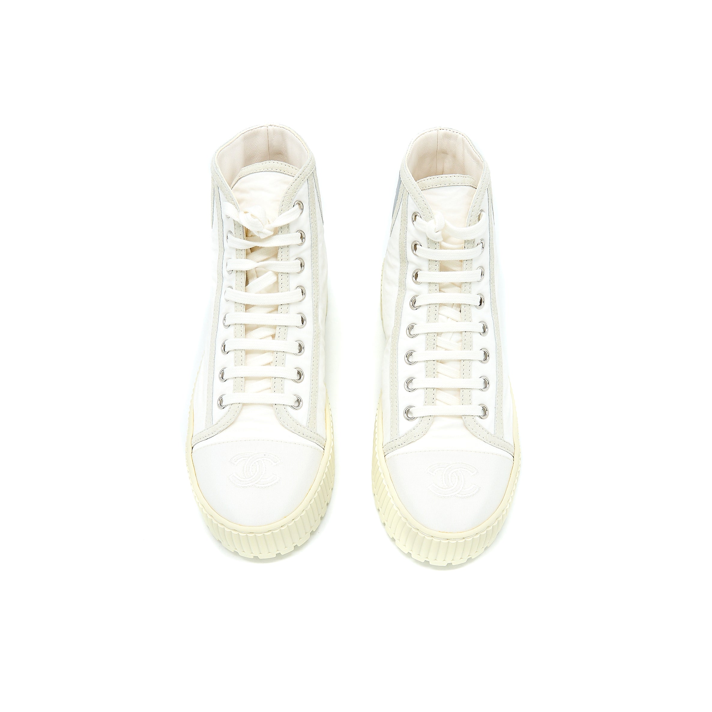Chanel Size 36.5 High top Sneaker Suede/Fabric White/Light Grey