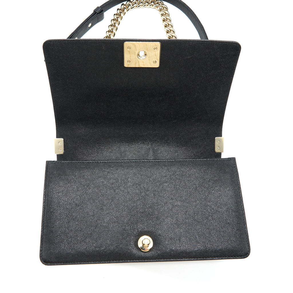 Chanel Medium Boy Chevron Caviar Black L
