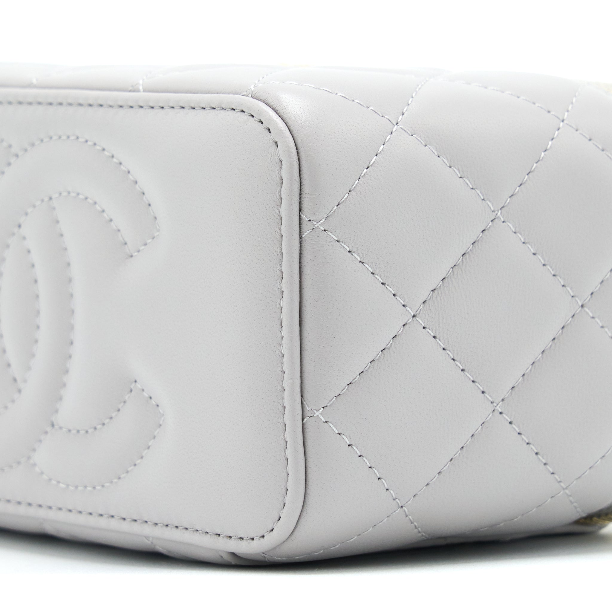 Chanel 22B Pearl Crush Long Vanity With Chain Lambskin Grey