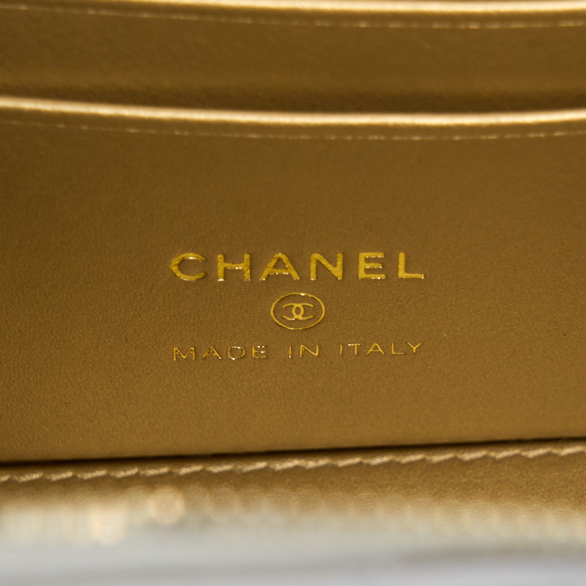 Chanel 22B Pearl Crush Long Vanity With Chain Lambskin Grey