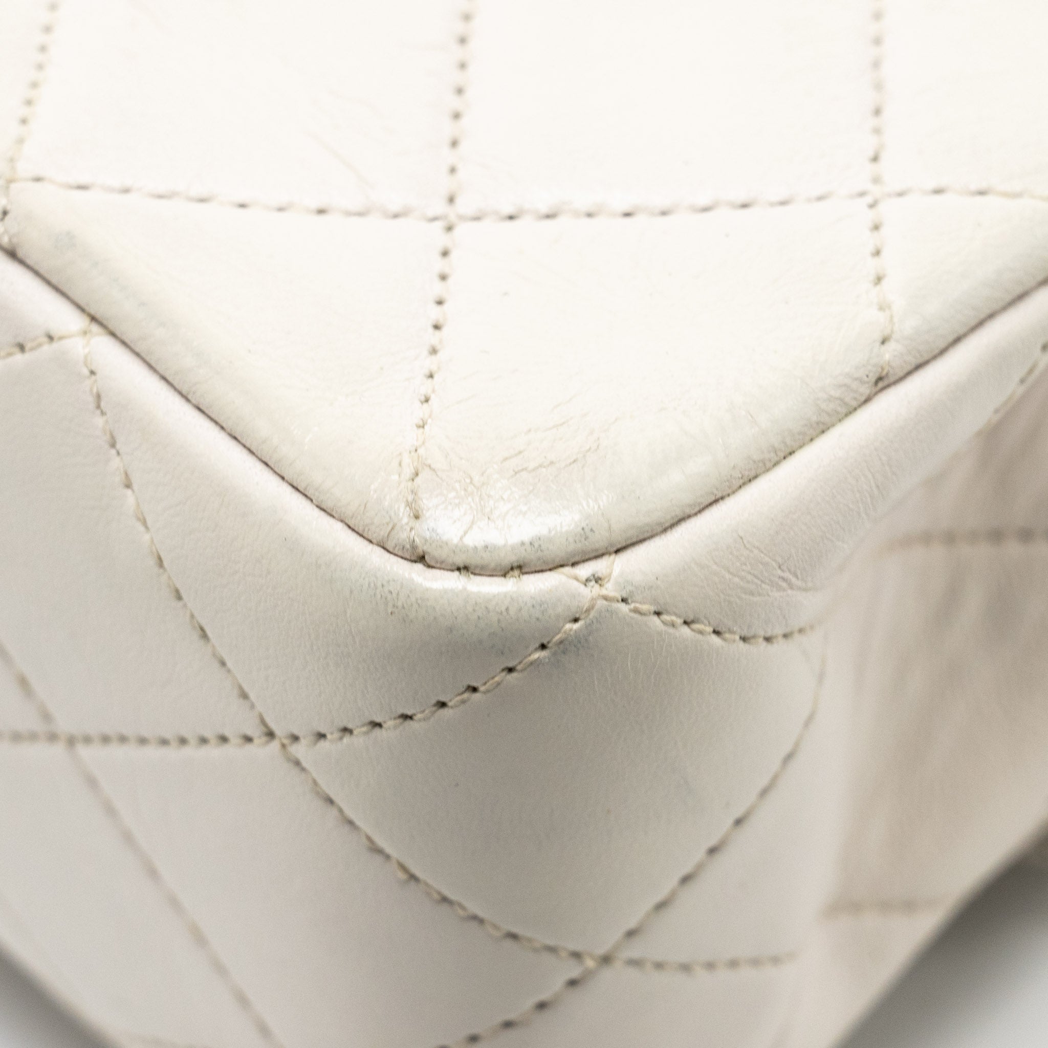 Chanel vintage Medium Classic Double Flap Bag Lambskin White