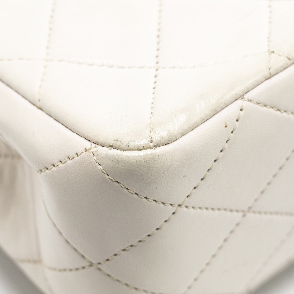 Chanel vintage Medium Classic Double Flap Bag Lambskin White