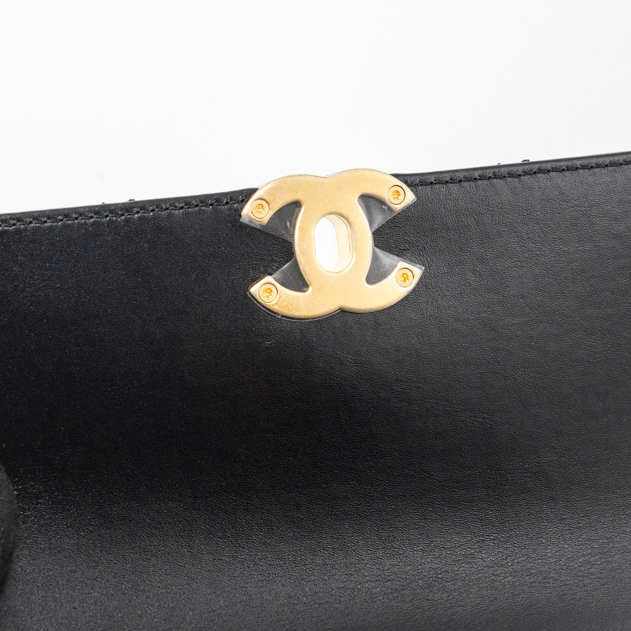 Chanel 24C gold crush mini flap bag calfskin black   (microchip)