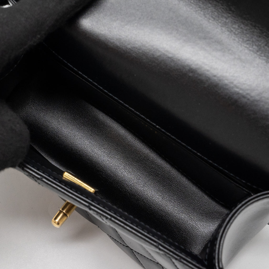 Chanel 24C gold crush mini flap bag calfskin black   (microchip)