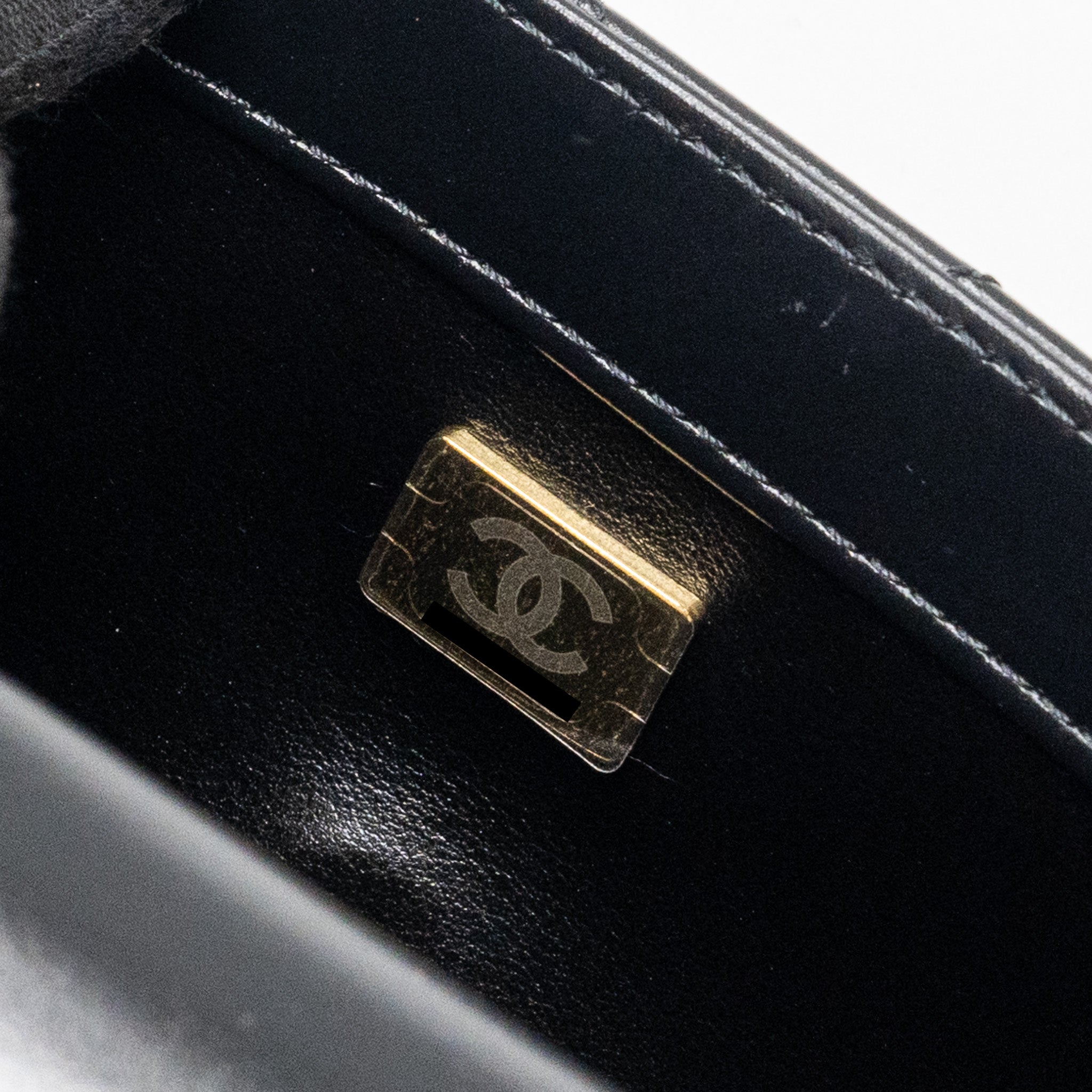 Chanel 24C gold crush mini flap bag calfskin black   (microchip)