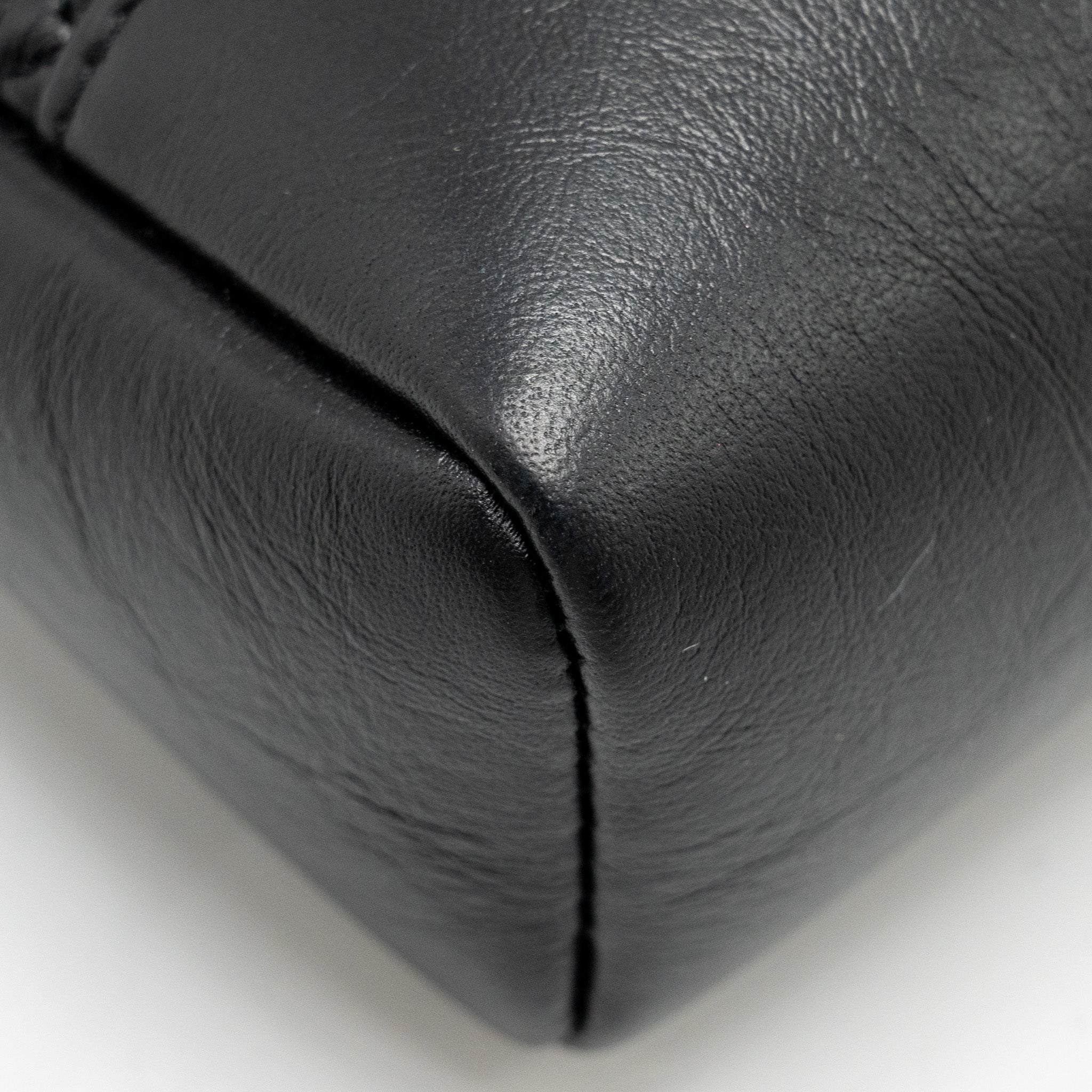 Chanel Mini 31 Bag Calfskin Black L(microchip)