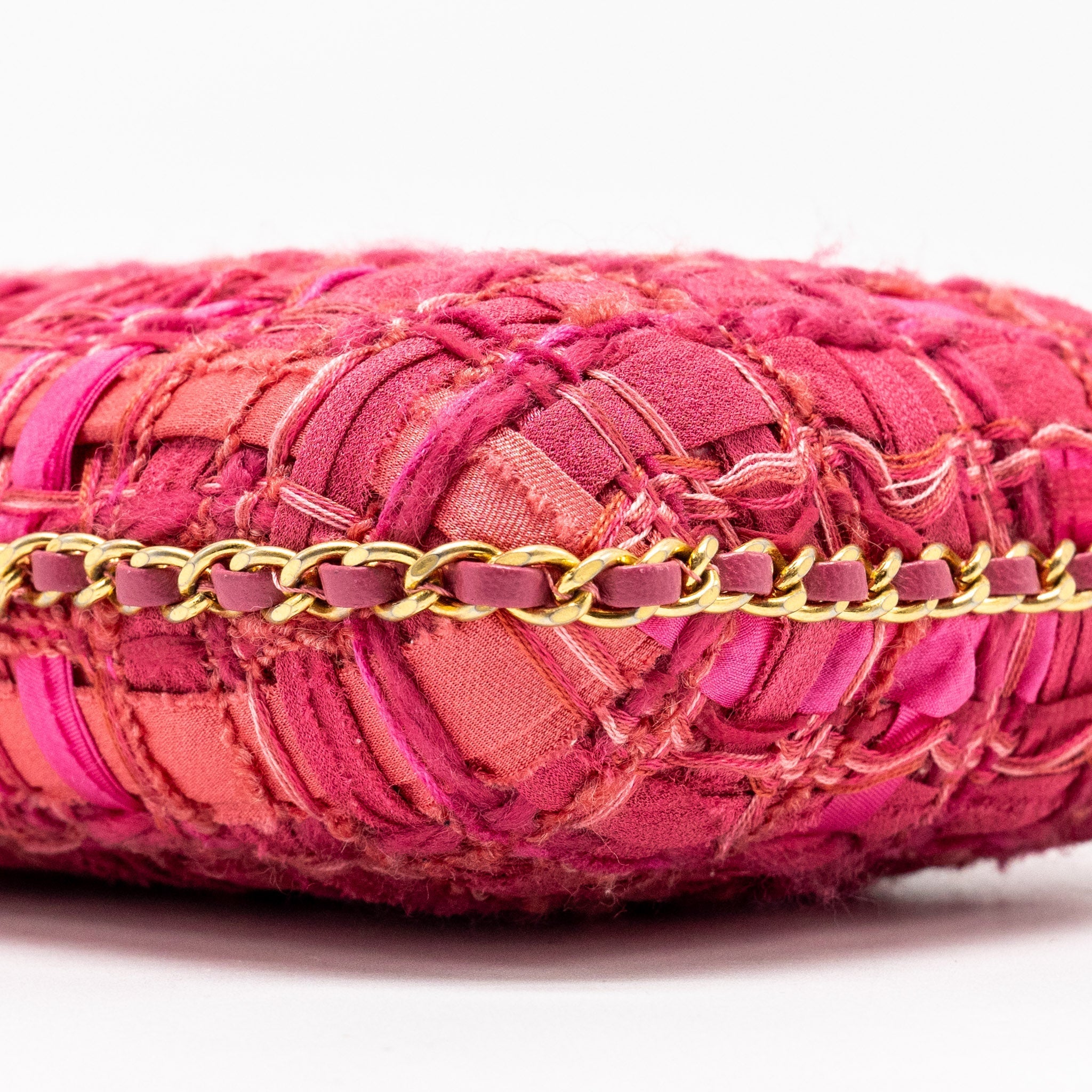 Chanel Vertical Phone Case tweed pink