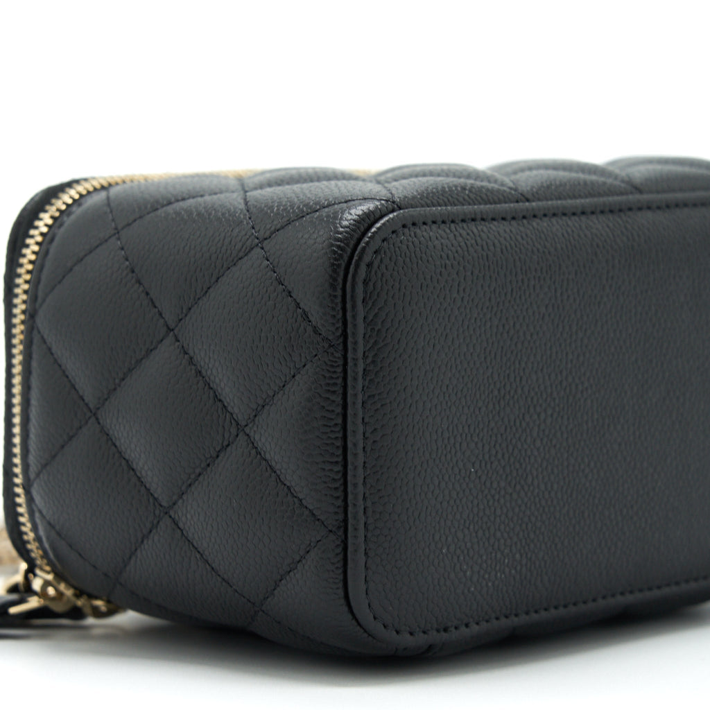 Chanel 22P Long Vanity With CC Logo Chain Caviar Black L
