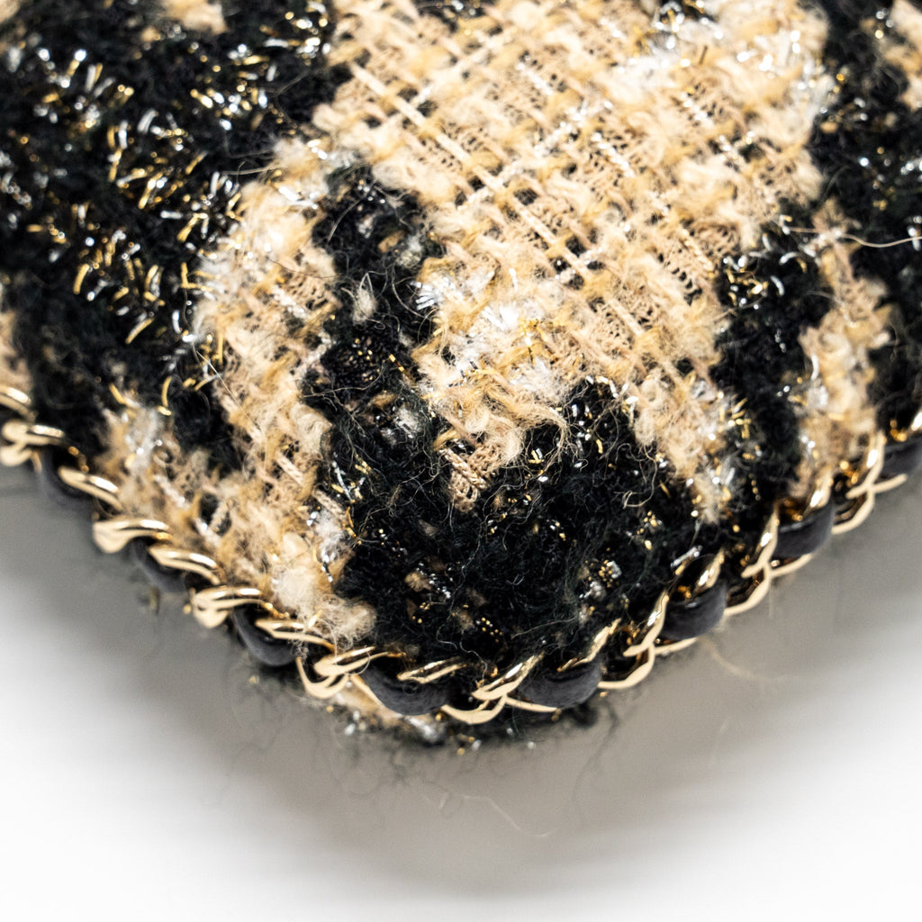 Chanel Vertical Phone Case Tweed beige / black L