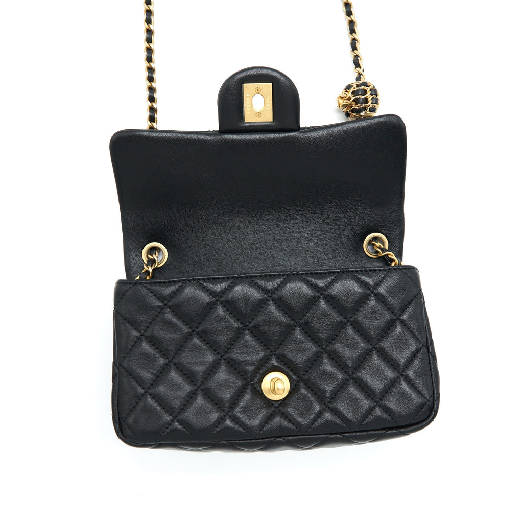 Chanel 22S Pearl Crush Mini Rectangular Flap Bag Lambskin Black