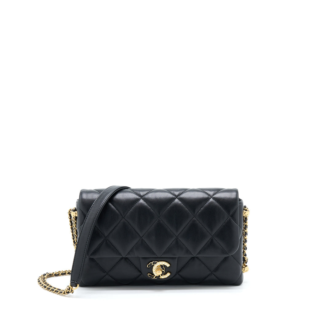 Chanel 21A Quilted Detailed Logo Flap Bag Lambskin Black  (Microchip)