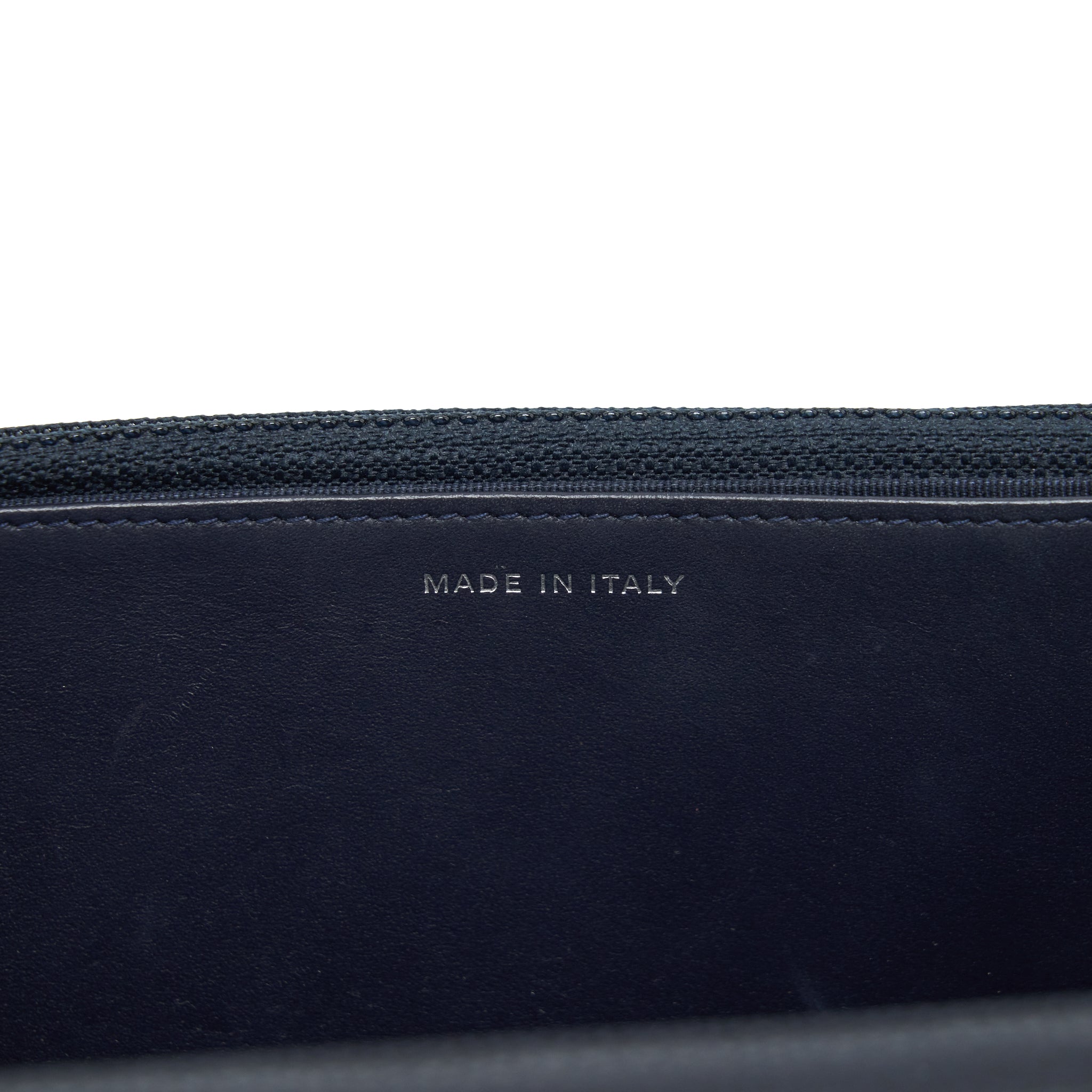 Chanel Classic Wallet On Chain Caviar Navy Ruthenium Hardware