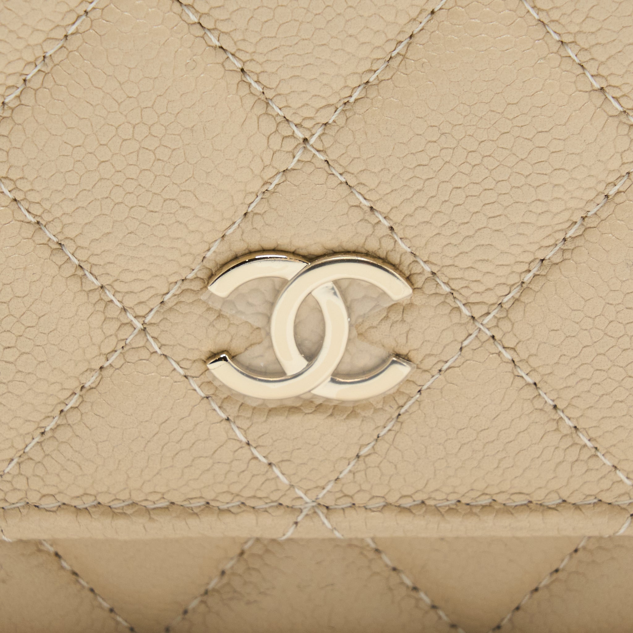 Chanel Wallet On Chain With Detailed Chain Caviar Beige L (Microchip)